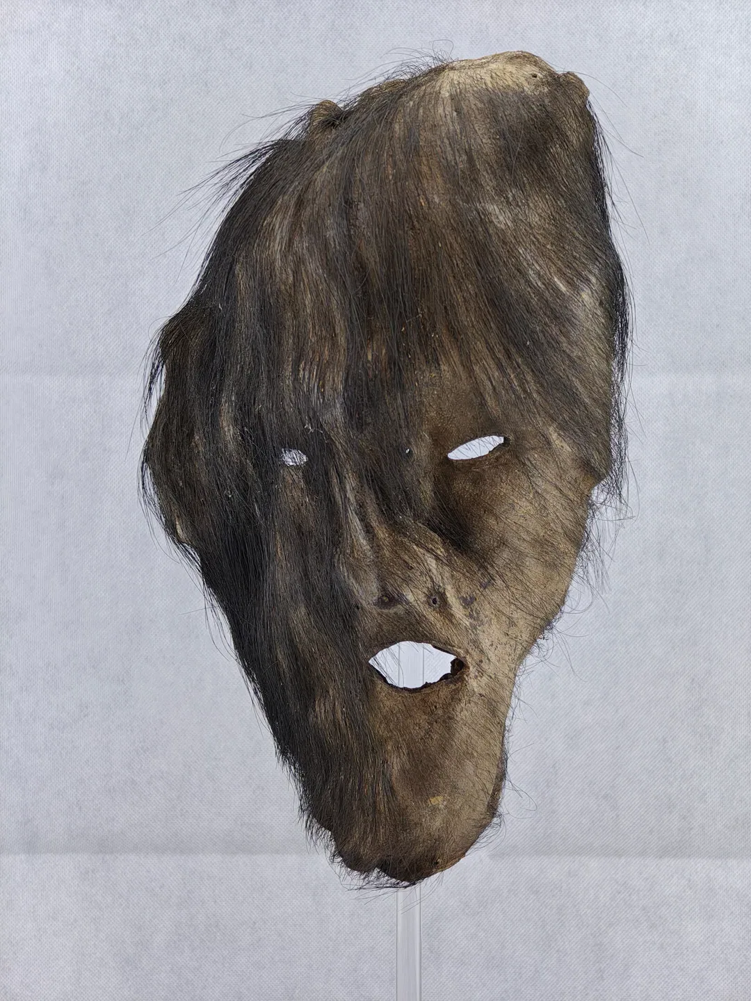 Ceremonial shamanic mask in fur Yaka (Himalaya - Nepal)