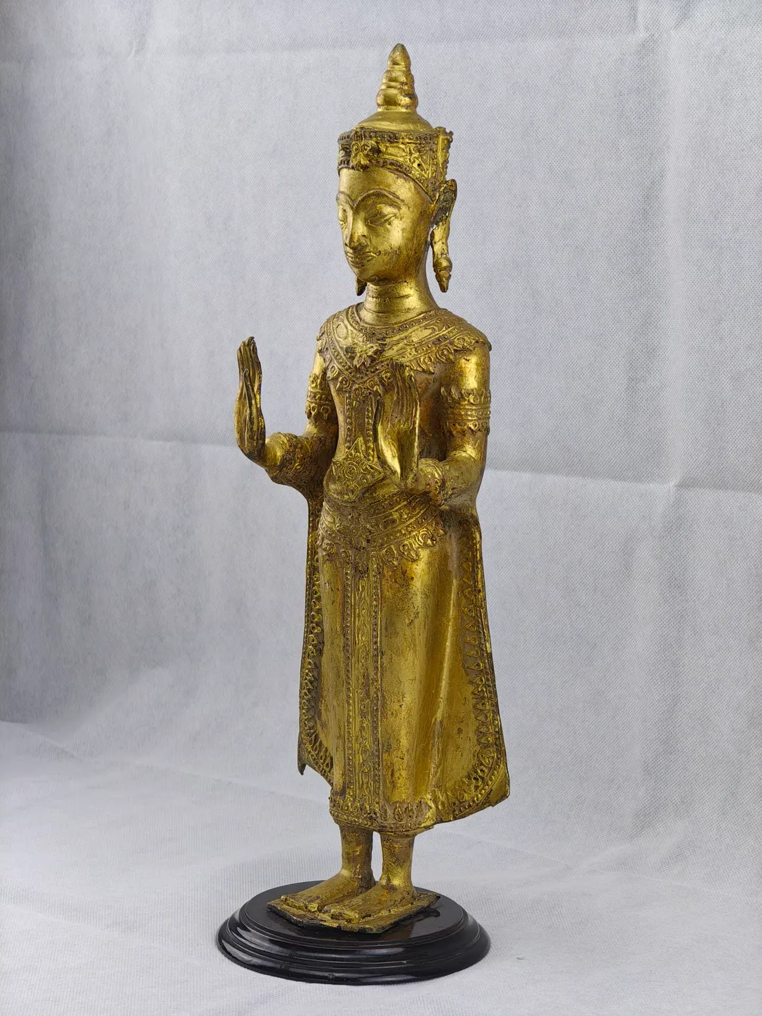 Old gilded bronze Sukhothai Budha showing protective mudru Abhaya 45cm Thajsko